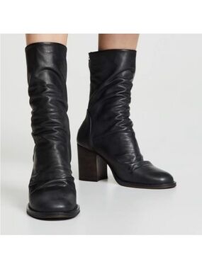 Free People Ellie black boot - NWOT size 6